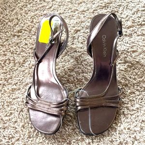 Calvin Klein bronze sandal 6M, new